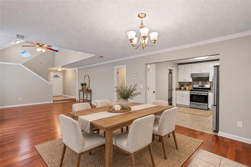 3 bedroom, 3 bathroom, 1,752 sq ft single family residence for sale at 1180 Holly Circle, Lawrenceville, GA 30044 — photo 10