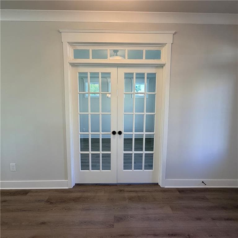 5 bedroom, 4 bathroom, 3,739 sq ft single family residence for sale at 94 Chickadee Court, Auburn, GA 30011 — photo 3