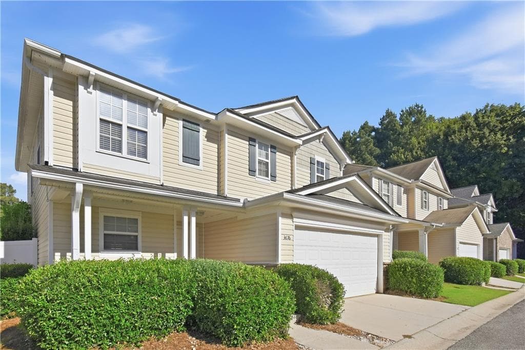 3 bedroom, 3 bathroom, 1,725 sq ft single family residence for sale at 3676 Roseman Landing, Cumming, GA 30040 — photo 2