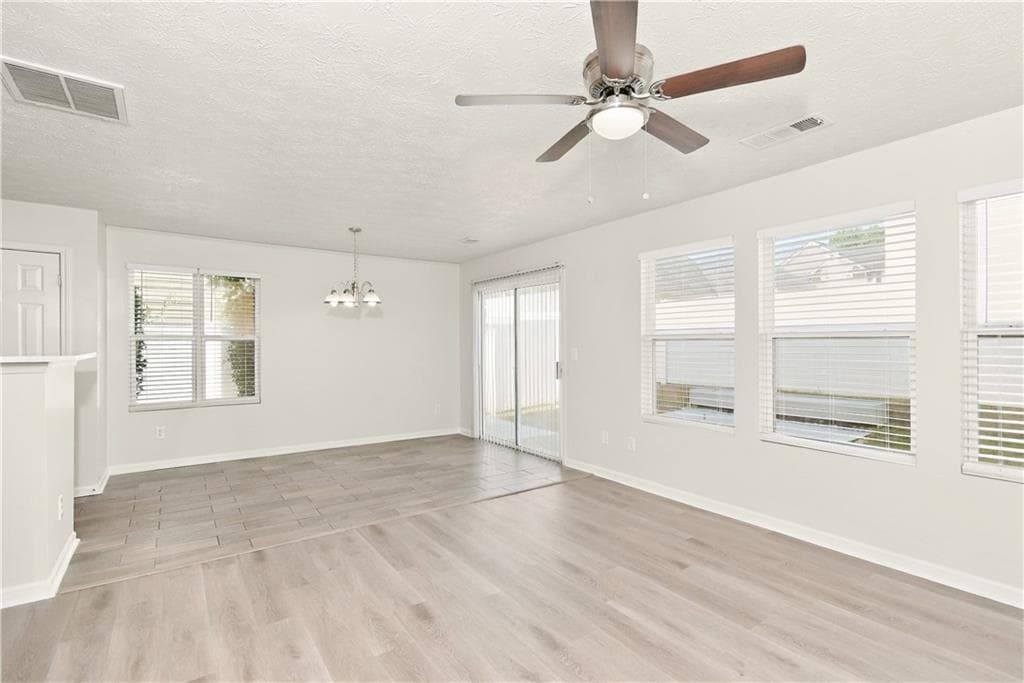 3 bedroom, 3 bathroom, 1,725 sq ft single family residence for sale at 3676 Roseman Landing, Cumming, GA 30040 — photo 6