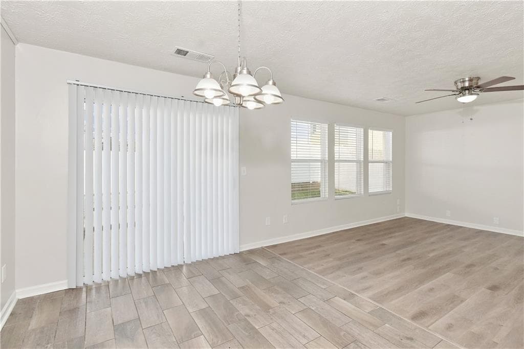 3 bedroom, 3 bathroom, 1,725 sq ft single family residence for sale at 3676 Roseman Landing, Cumming, GA 30040 — photo 7