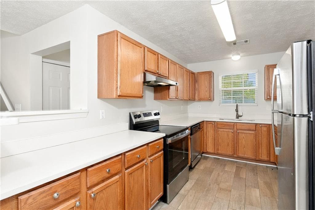 3 bedroom, 3 bathroom, 1,725 sq ft single family residence for sale at 3676 Roseman Landing, Cumming, GA 30040 — photo 8