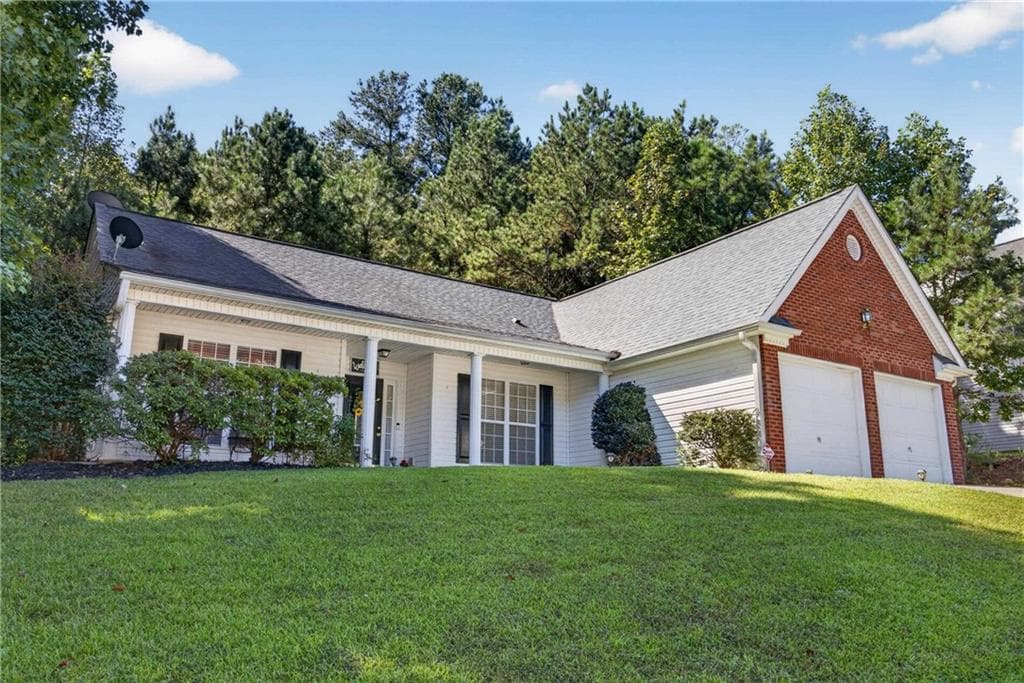 3 bedroom, 2 bathroom, 1,566 sq ft single family residence for sale at 213 Harlan Heights Drive, Villa Rica, GA 30180 — photo 2