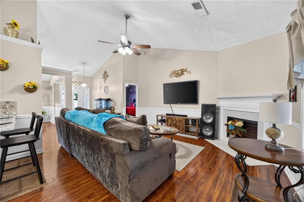 3 bedroom, 2 bathroom, 1,566 sq ft single family residence for sale at 213 Harlan Heights Drive, Villa Rica, GA 30180 — photo 8