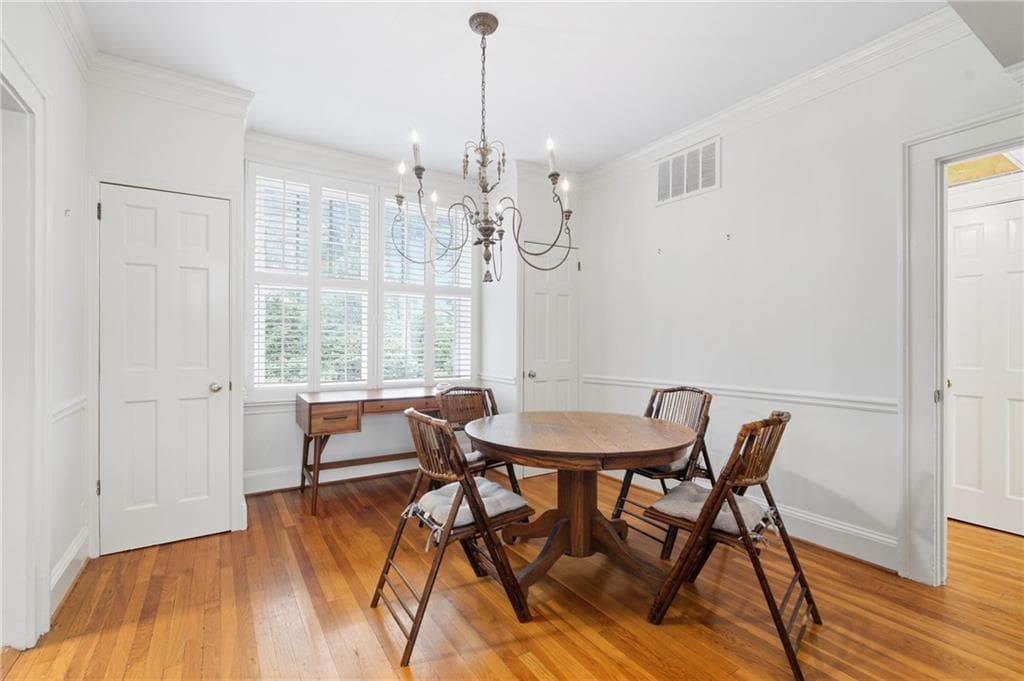 1 bedroom, 1 bathroom, 756 sq ft condominium for sale at 30 Collier Road 9, Atlanta, GA 30309 — photo 8