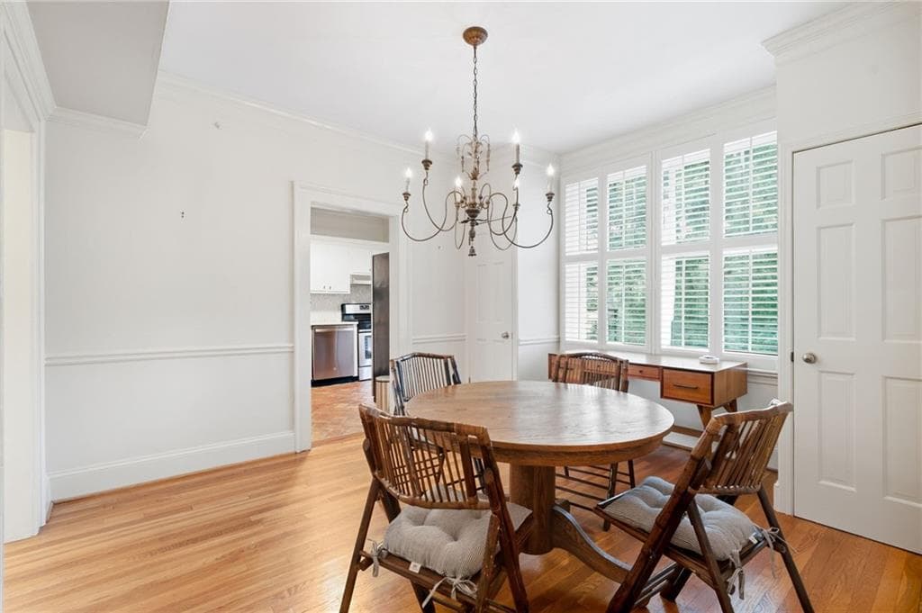 1 bedroom, 1 bathroom, 756 sq ft condominium for sale at 30 Collier Road 9, Atlanta, GA 30309 — photo 9