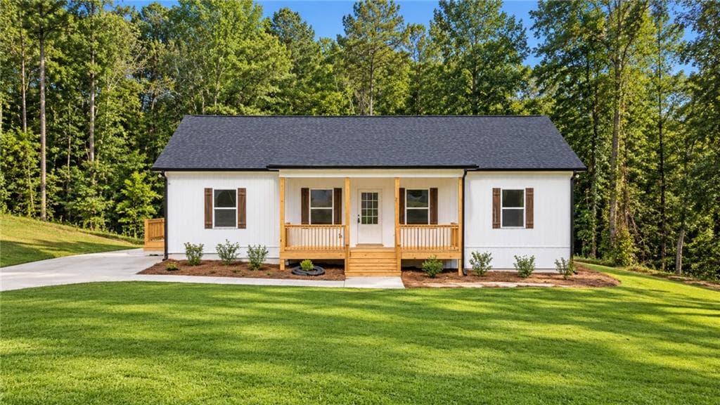 3 bedroom, 2 bathroom, 1,110 sq ft single family residence for sale at 356 Flemister Circle, Dallas, GA 30157
