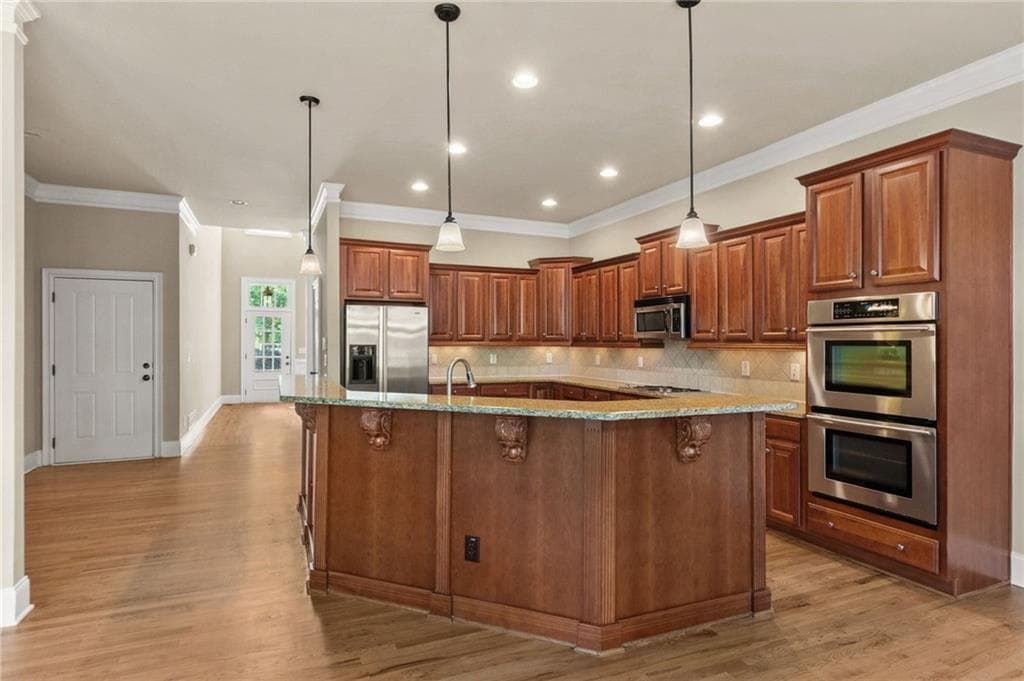 3 bedroom, 4 bathroom, 3,204 sq ft townhouse for sale at 10421 Park Walk Point, Johns Creek, GA 30022 — photo 9