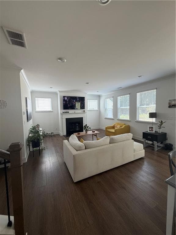 4 bedroom, 3 bathroom, 2,469 sq ft single family residence for rent at 3543 Dover Run Lane, Loganville, GA 30052 for $2,650 a month — photo 8