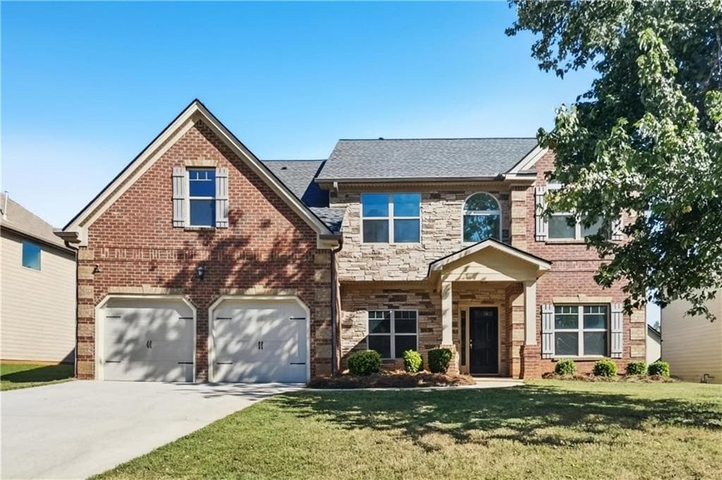 5 bedroom, 4 bathroom, 3,198 sq ft single family residence for sale at 12191 Centerra Drive, Hampton, GA 30228