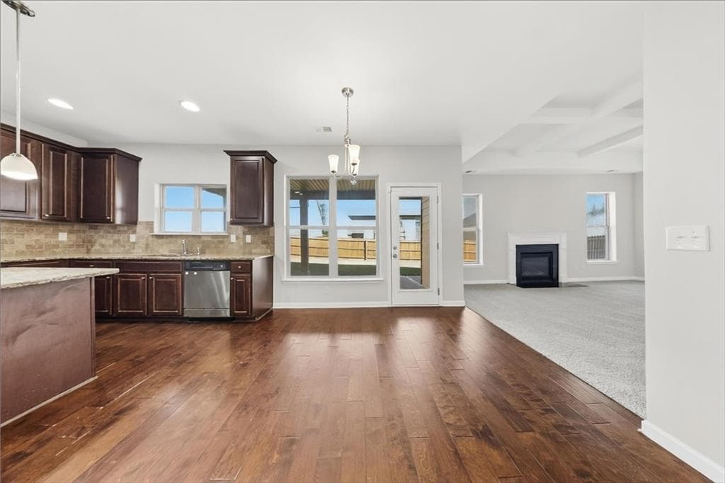 5 bedroom, 4 bathroom, 3,198 sq ft single family residence for sale at 12191 Centerra Drive, Hampton, GA 30228 — photo 7