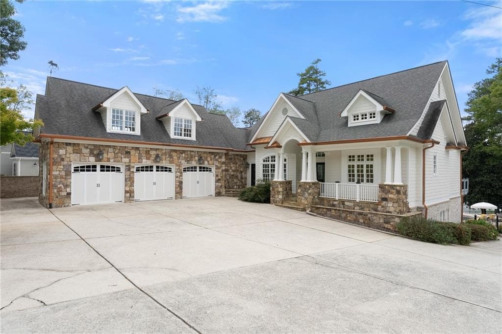 5 bedroom, 6 bathroom, 6,700 sq ft single family residence for sale at 8190 Bennett Lane, Gainesville, GA 30506