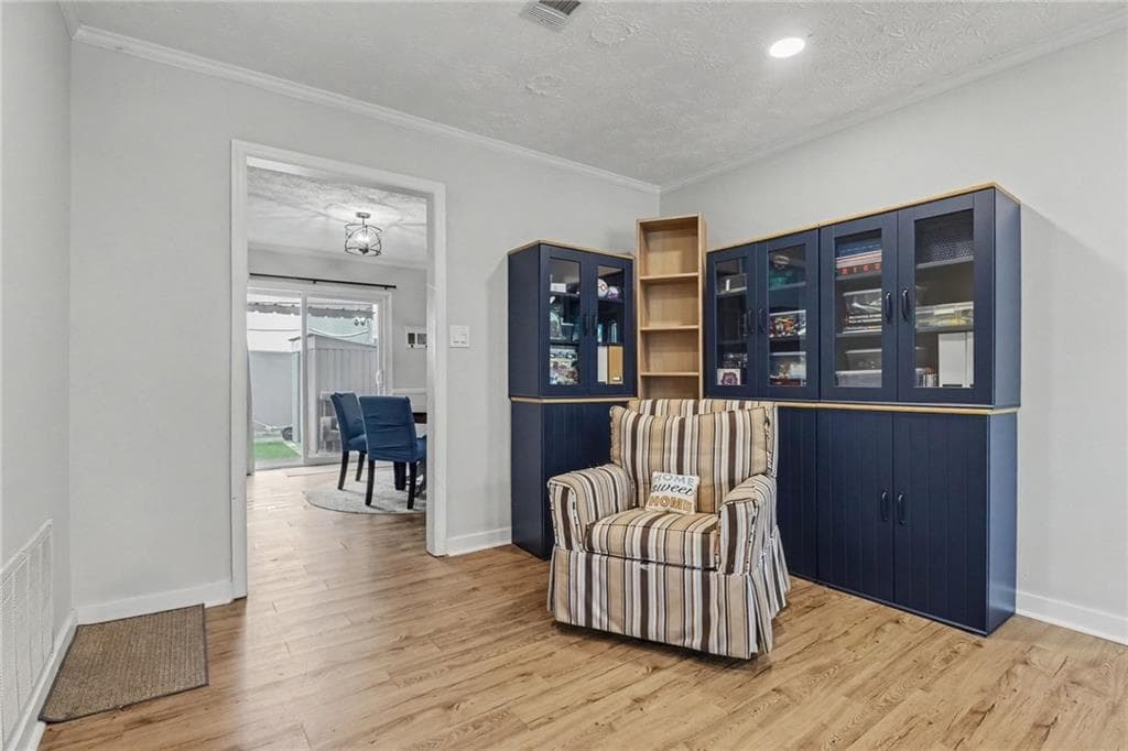 3 bedroom, 3 bathroom, 1,564 sq ft condominium under contract at 280 Winding River Road F, Sandy Springs, GA 30350 — photo 10
