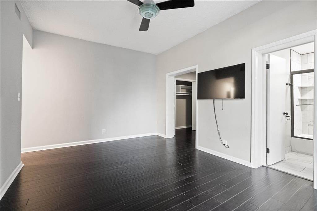 3 bedroom, 2 bathroom, 1,507 sq ft condominium for sale at 3060 Pharr Court North 114, Atlanta, GA 30305 — photo 7