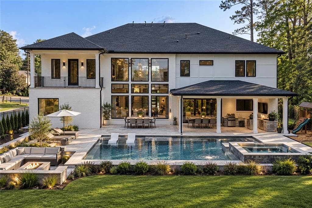 4 bedroom, 5 bathroom, 5,287 sq ft single family residence for sale at 2709 Collins Hill Rd, Lawrenceville, GA 30043 — photo 2