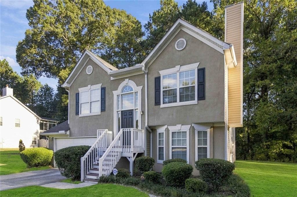 3 bedroom, 3 bathroom, 1,896 sq ft single family residence for sale at 3060 Harvest Circle, Fairburn, GA 30213 — photo 2
