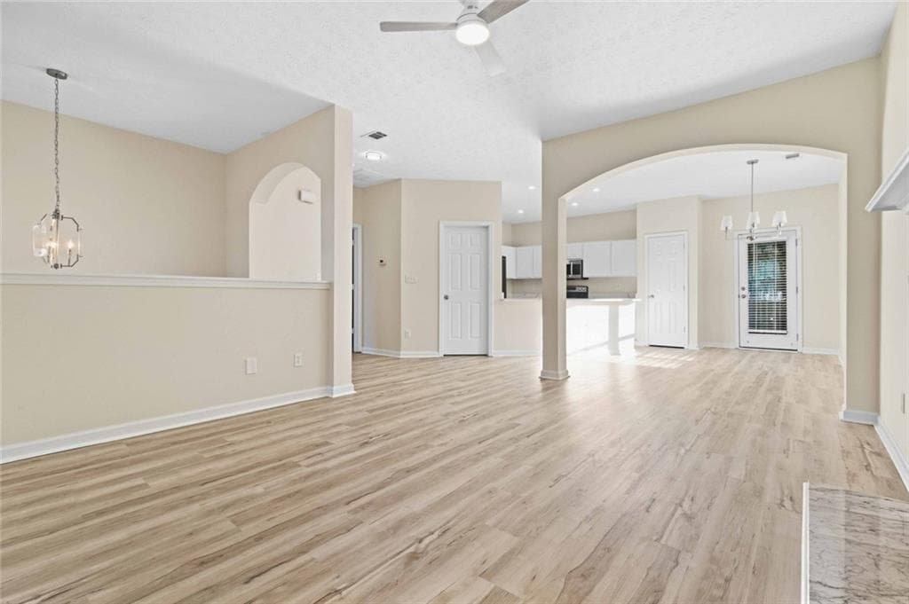 3 bedroom, 3 bathroom, 1,896 sq ft single family residence for sale at 3060 Harvest Circle, Fairburn, GA 30213 — photo 5