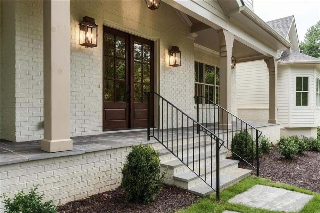 5 bedroom, 7 bathroom, 7,318 sq ft single family residence for sale at 350 Lum Crowe Road, Roswell, GA 30075 — photo 3