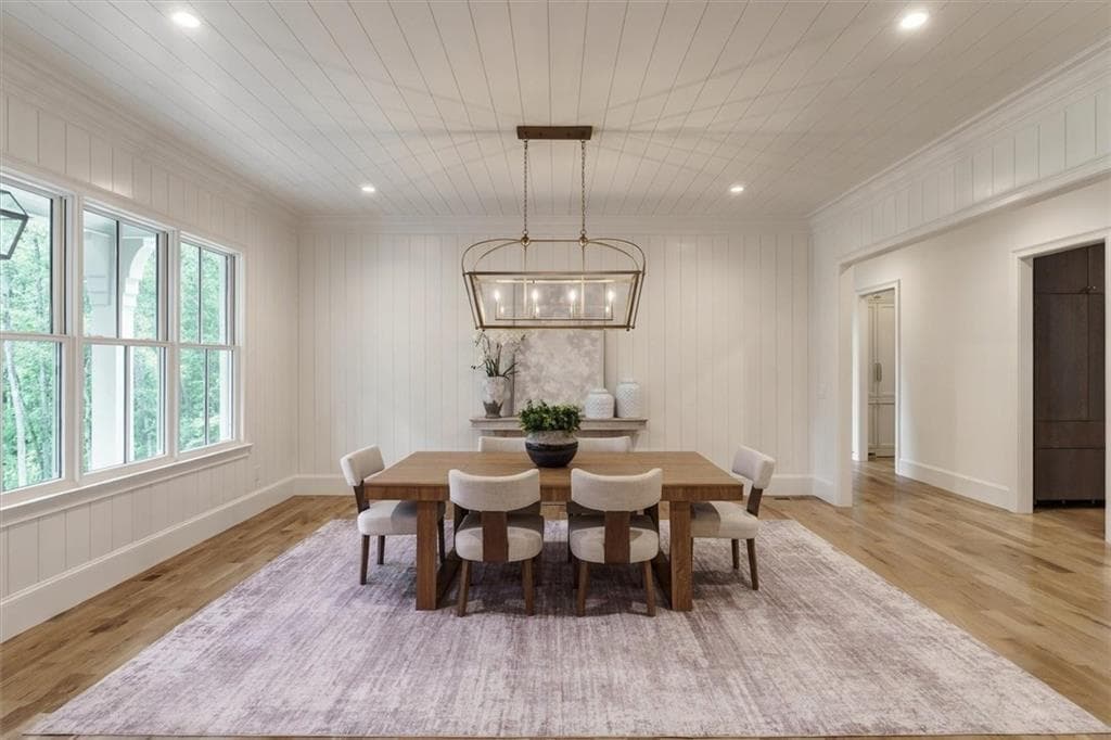 5 bedroom, 7 bathroom, 7,318 sq ft single family residence for sale at 350 Lum Crowe Road, Roswell, GA 30075 — photo 7