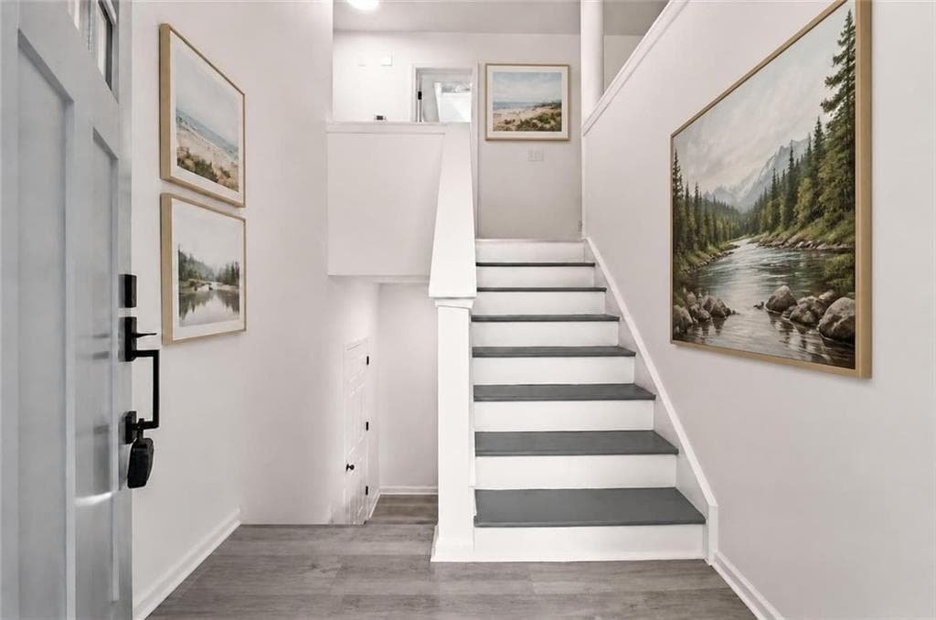 3 bedroom, 3 bathroom, 1,586 sq ft single family residence for sale at 707 Copper Trace Way, Woodstock, GA 30189 — photo 3