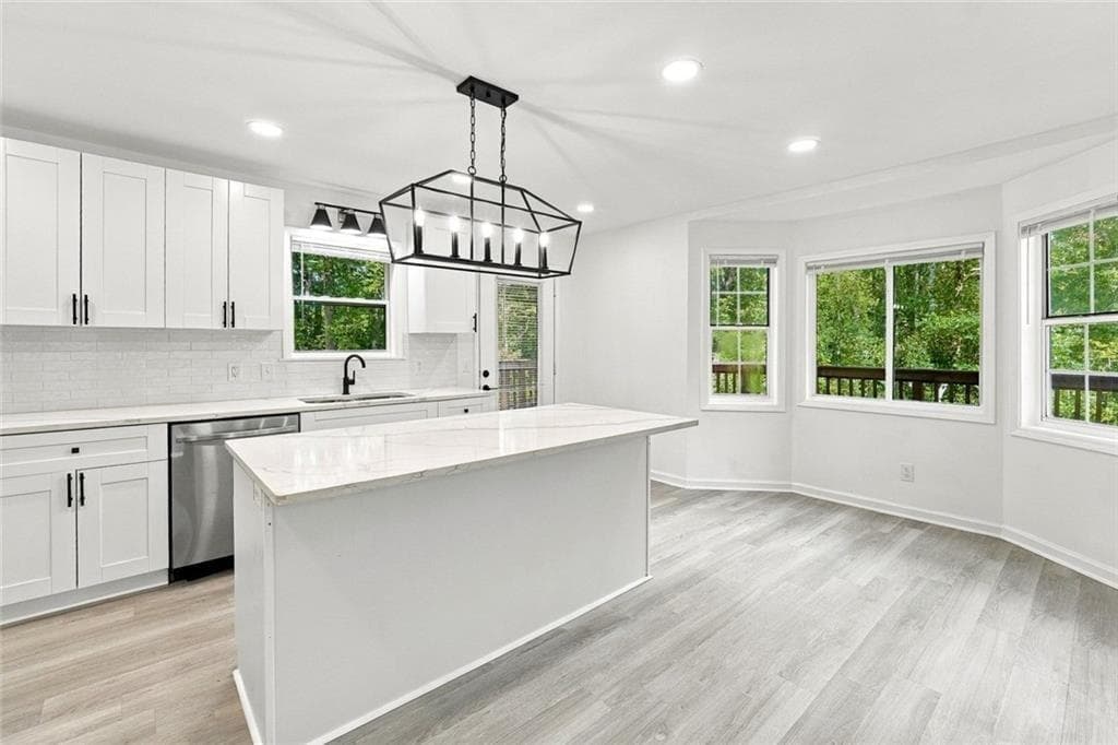 3 bedroom, 3 bathroom, 1,586 sq ft single family residence for sale at 707 Copper Trace Way, Woodstock, GA 30189 — photo 6