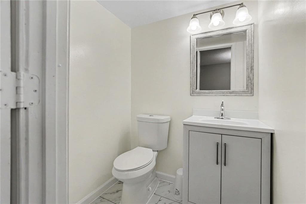 3 bedroom, 3 bathroom, 1,771 sq ft townhouse for sale at 4701 Flat Shoals Road 15D, Union City, GA 30291 — photo 7