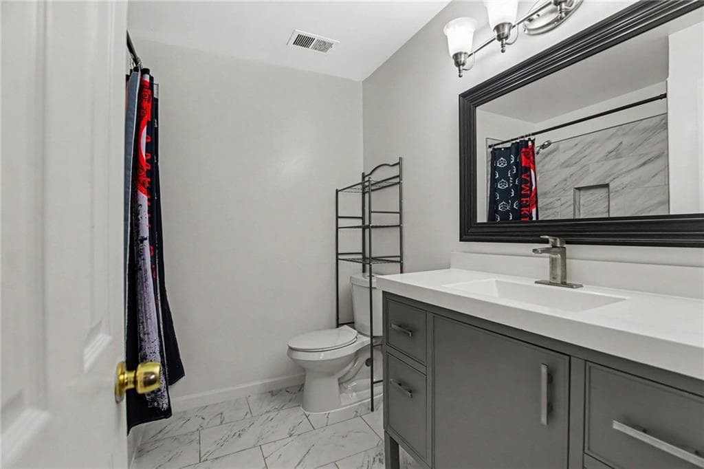 3 bedroom, 3 bathroom, 1,771 sq ft townhouse for sale at 4701 Flat Shoals Road 15D, Union City, GA 30291 — photo 10