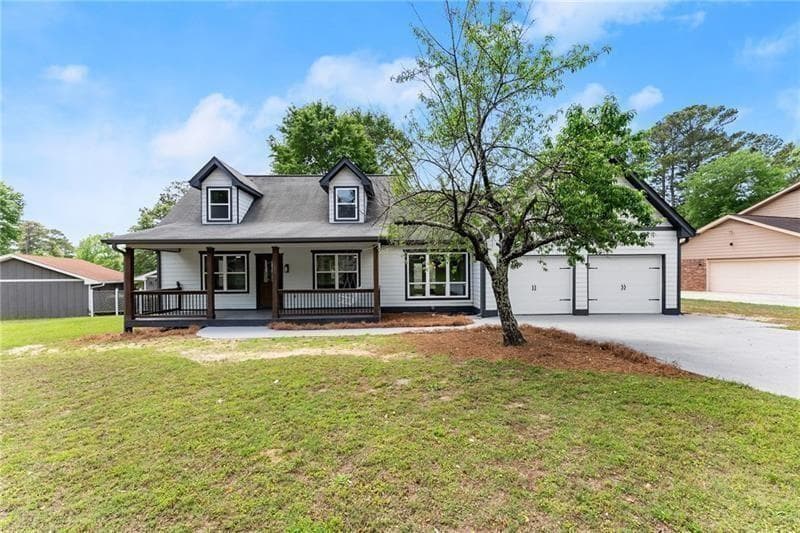 4 bedroom, 3 bathroom, 1,852 sq ft single family residence for sale at 2979 Overwood Lane, Snellville, GA 30078 — photo 6