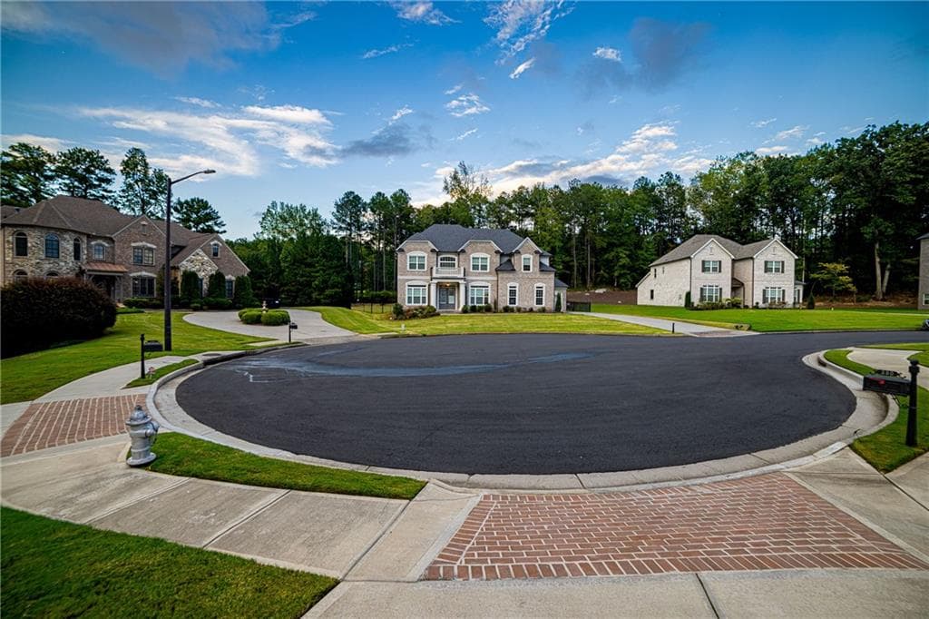 5 bedroom, 5 bathroom, 4,064 sq ft single family residence for sale at 235 Arledge Lane, Atlanta, GA 30331 — photo 5