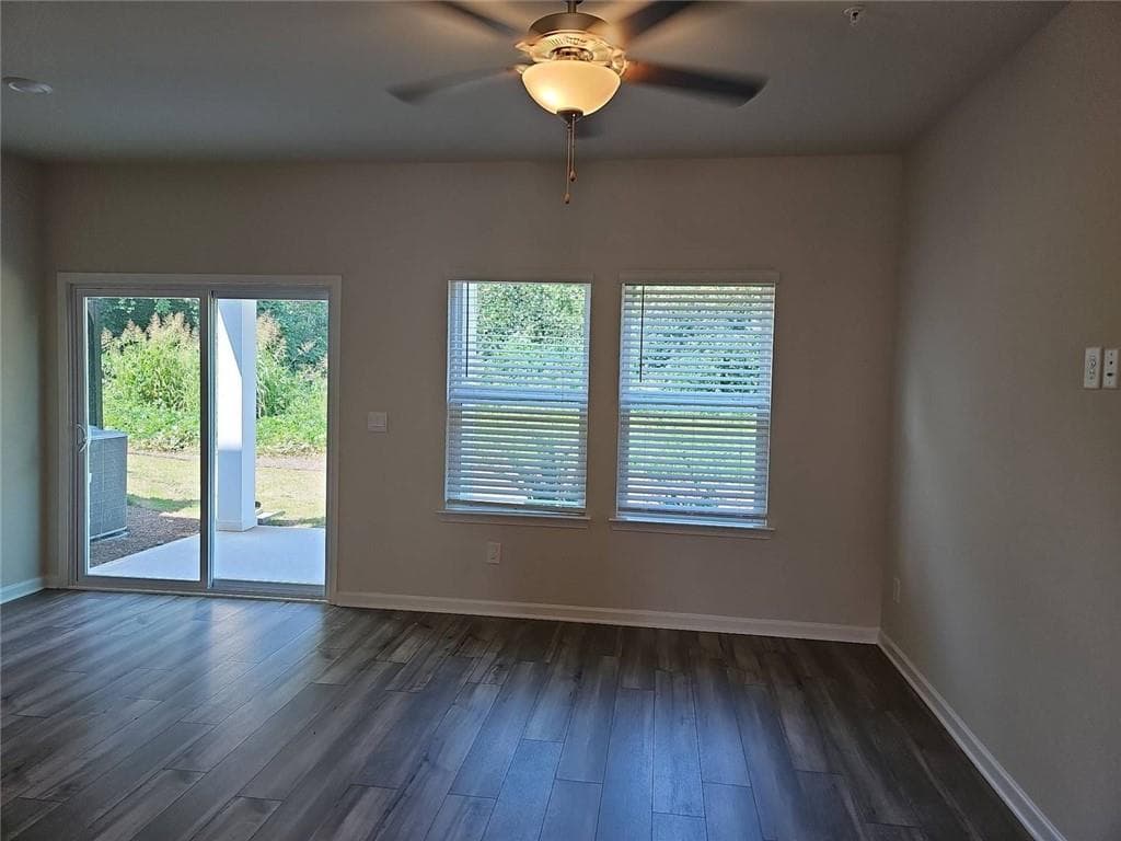 3 bedroom, 3 bathroom, 2,388 sq ft townhouse for rent at 1504 Purple Coneflower Avenue, Smyrna, GA 30126 for $2,895 a month — photo 10