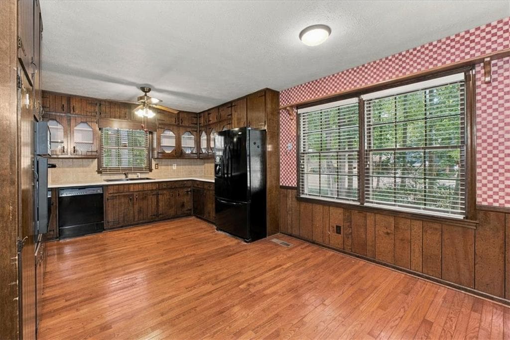 4 bedroom, 3 bathroom, 3,929 sq ft single family residence for sale at 2164 Carson Valley Drive, Tucker, GA 30084 — photo 8