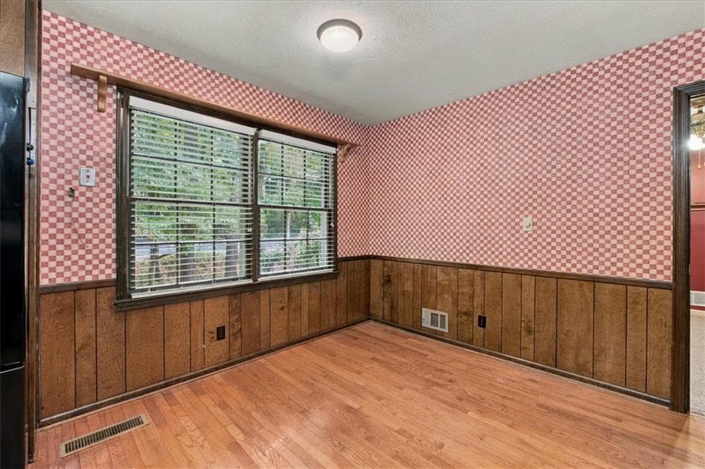 4 bedroom, 3 bathroom, 3,929 sq ft single family residence for sale at 2164 Carson Valley Drive, Tucker, GA 30084 — photo 7
