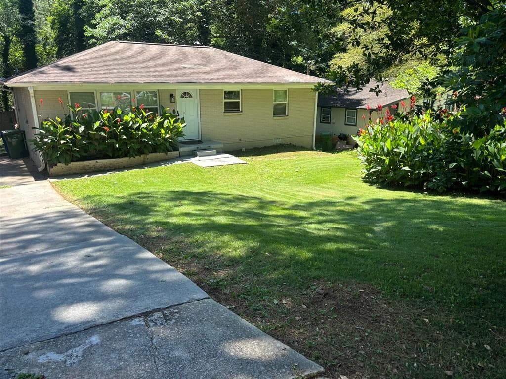 3 bedroom, 1 bathroom, 960 sq ft single family residence for rent at 158 Polar Rock Drive, Atlanta, GA 30315 for $1,850 a month — photo 1 of 2