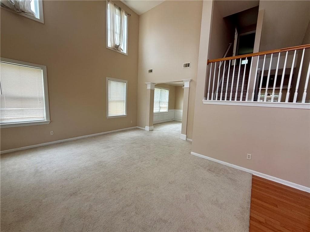 7 bedroom, 4 bathroom, 4,283 sq ft single family residence for sale at 1245 Ethans Way, Mcdonough, GA 30252 — photo 4