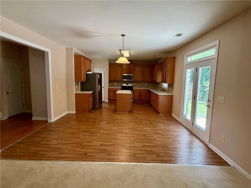 7 bedroom, 4 bathroom, 4,283 sq ft single family residence for sale at 1245 Ethans Way, Mcdonough, GA 30252 — photo 8