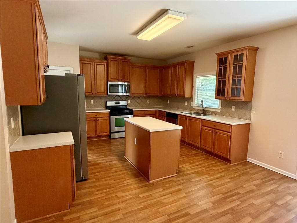 7 bedroom, 4 bathroom, 4,283 sq ft single family residence for sale at 1245 Ethans Way, Mcdonough, GA 30252 — photo 9