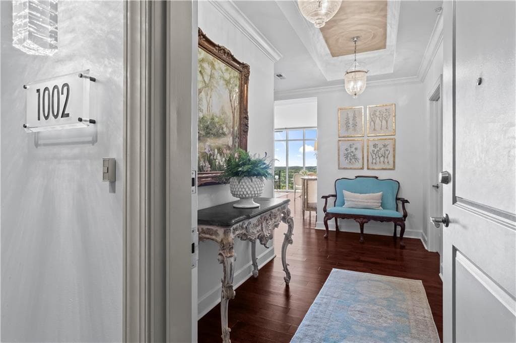 3 bedroom, 3 bathroom, 2,063 sq ft condominium for sale at 2950 Mount Wilkinson Parkway 1002, Atlanta, GA 30339 — photo 6