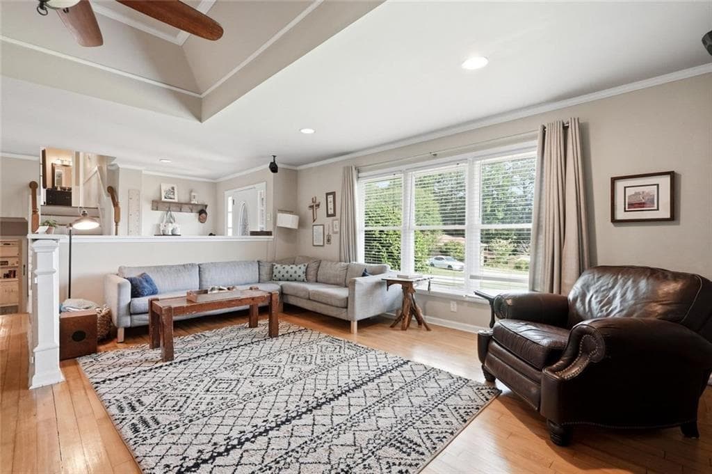 3 bedroom, 3 bathroom, 2,754 sq ft single family residence for sale at 2725 Spring Drive, Cumming, GA 30041 — photo 4