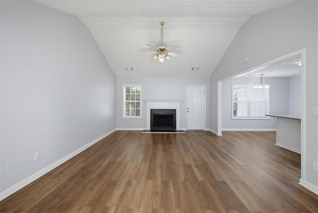3 bedroom, 2 bathroom, 1,707 sq ft single family residence for sale at 2625 Hidden Creek Drive, Loganville, GA 30052 — photo 6