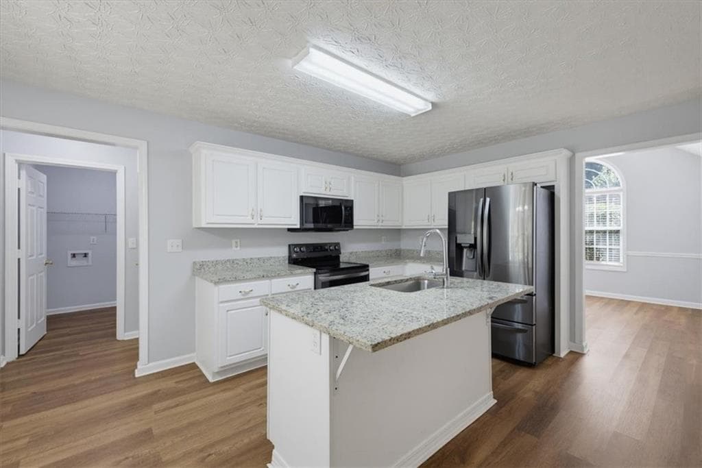 3 bedroom, 2 bathroom, 1,707 sq ft single family residence for sale at 2625 Hidden Creek Drive, Loganville, GA 30052 — photo 10