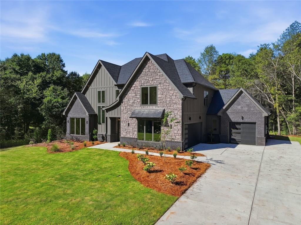 4 bedroom, 4 bathroom, 3,567 sq ft single family residence for sale at 4468 Green Hill Rd, Gainesville, GA 30506 — photo 2