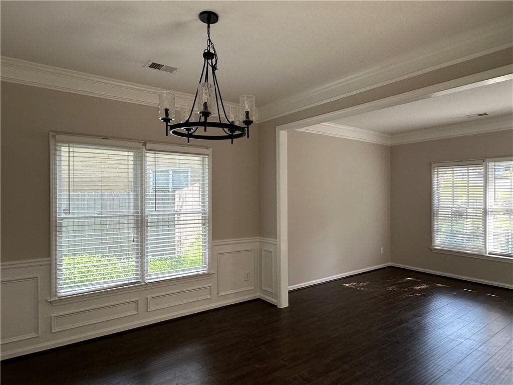 4 bedroom, 3 bathroom, 2,427 sq ft single family residence for rent at 205 Foe Creek Court, Roswell, GA 30076 for $3,150 a month — photo 6