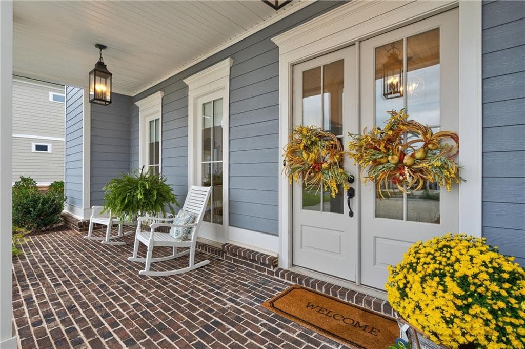 4 bedroom, 6 bathroom, 4,621 sq ft single family residence for sale at 913 Indigo Bunting Road, Statham, GA 30666 — photo 3