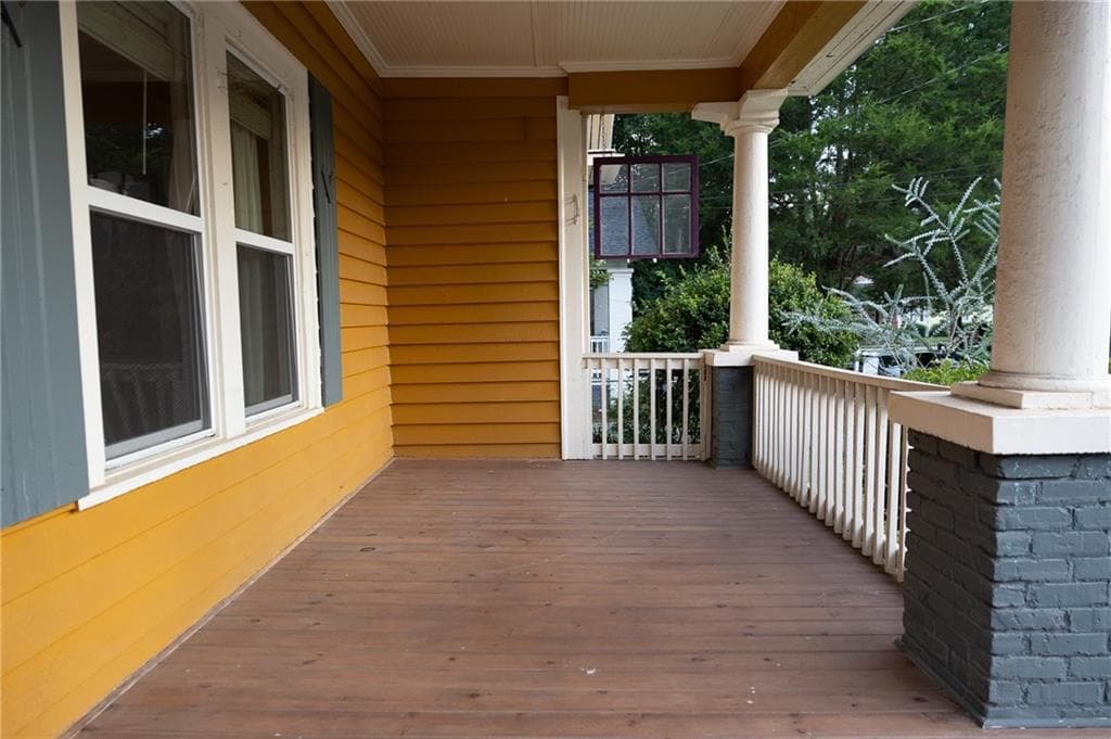 3 bedroom, 1 bathroom, 1,614 sq ft single family residence for sale at 1396 Graham Street, Atlanta, GA 30310 — photo 3