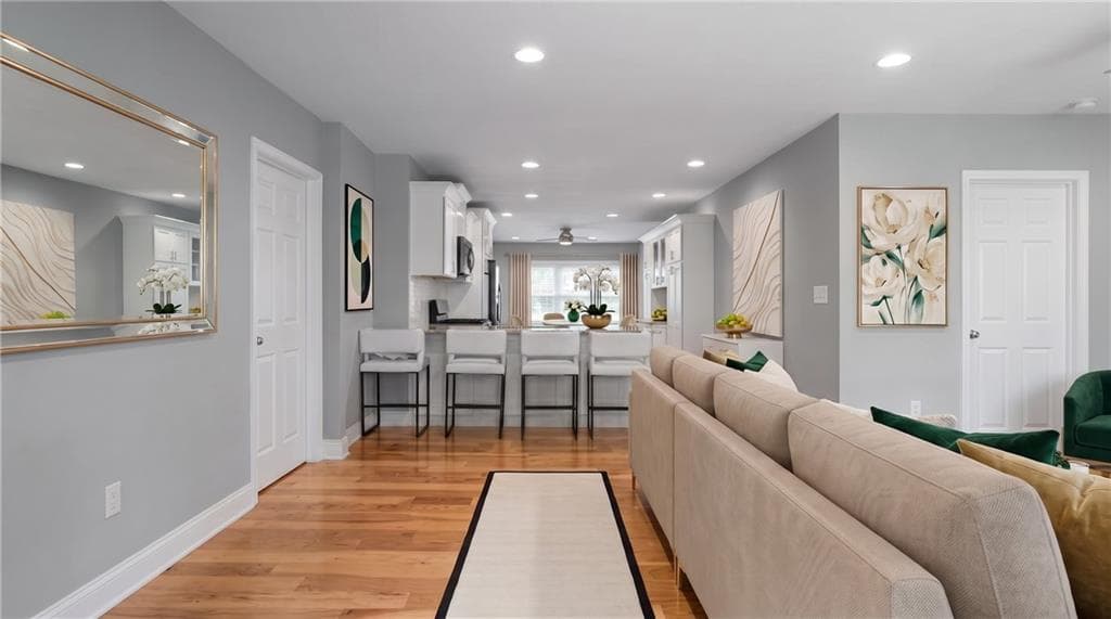 4 bedroom, 2 bathroom, 1,624 sq ft single family residence for sale at 1152 Eastridge Road, Atlanta, GA 30311 — photo 2