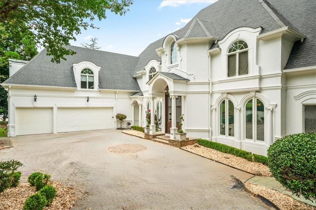 8 bedroom, 9 bathroom, 10,959 sq ft single family residence for sale at 1265 Stuart Ridge, Johns Creek, GA 30022 — photo 3