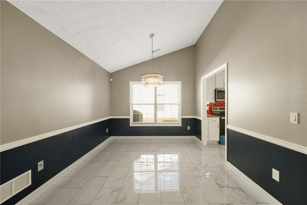 2 bedroom, 2 bathroom, 1,296 sq ft single family residence for sale at 504 Mockingbird Lane, Loganville, GA 30052 — photo 10