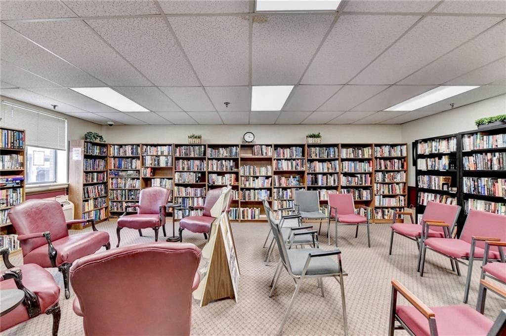 1 bedroom, 1 bathroom, 760 sq ft condominium for sale at 300 Johnson Ferry Road A112, Sandy Springs, GA 30328 — photo 8