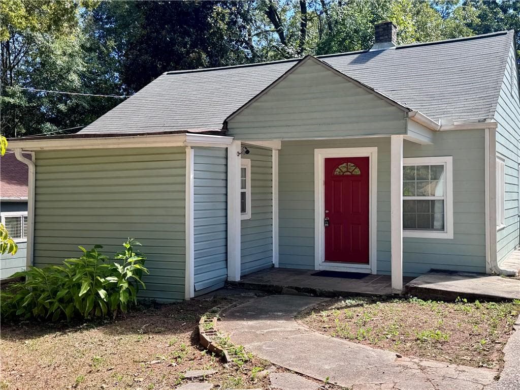 3 bedroom, 2 bathroom, 1,023 sq ft single family residence for rent at 2577 Eastwood Drive, Decatur, GA 30032 for $1,850 a month — photo 1 of 19