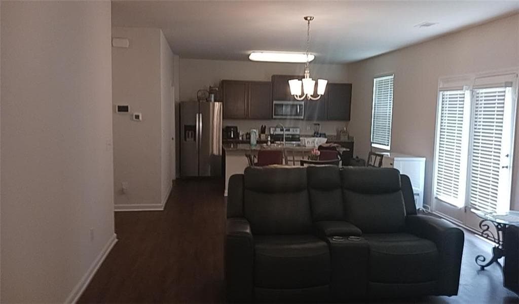 4 bedroom, 3 bathroom, 2,232 sq ft single family residence for sale at 1033 Eldon Lane, Fairburn, GA 30213 — photo 5